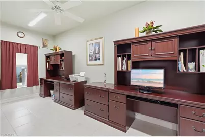 11811 Longshore Way E, Naples, FL 34119 - Photo 20