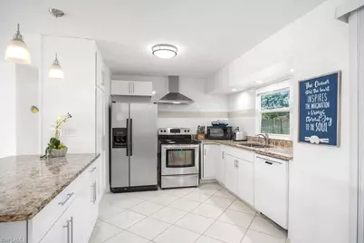1207 Hernando St, Naples, FL 34103 - Photo 8
