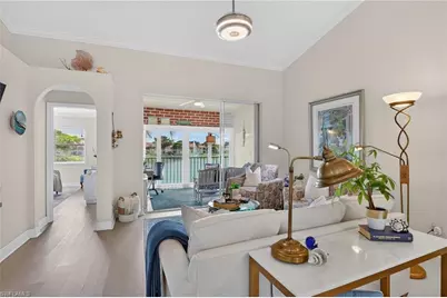 6528 Huntington Lakes Cir #202, Naples, FL 34119 - Photo 6