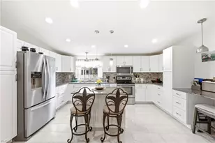 1759 Beverly Dr, Naples, FL 34114 - Photo 6
