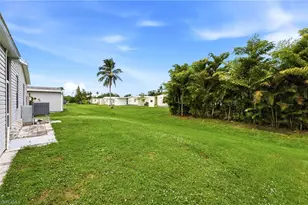 1759 Beverly Dr, Naples, FL 34114 - Photo 20