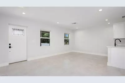 27302 Dortch Ave #304, Bonita Springs, FL 34135 - Photo 4