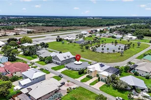 3940 Skyway Dr, Naples, FL 34112 - Photo 6