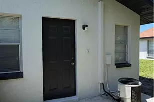 709 SE 46th Ter, Cape Coral, FL 33904 - Photo 8