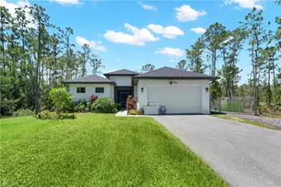 4406 31st Ave NE, Naples, FL 34120 - Photo 4