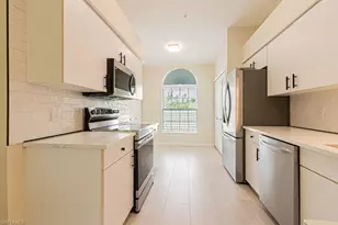 4985 Sandra Bay Dr, Naples, FL 34109 - Photo 8