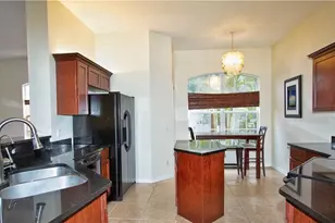 3555 Poinsettia Ave, Naples, FL 34104 - Photo 12
