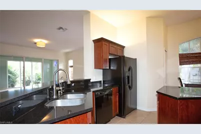 3555 Poinsettia Ave, Naples, FL 34104 - Photo 14