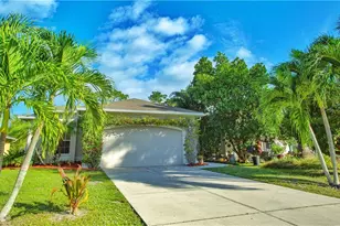 3555 Poinsettia Ave, Naples, FL 34104 - Photo 4