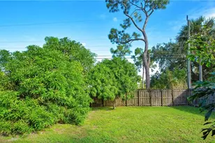 3555 Poinsettia Ave, Naples, FL 34104 - Photo 36