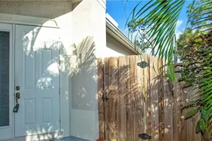 3555 Poinsettia Ave, Naples, FL 34104 - Photo 10