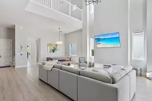 515 91st Ave N, Naples, FL 34108 - Photo 2