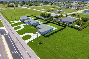 29 Diplomat Pkwy E, Cape Coral, FL 33909 - Photo 20