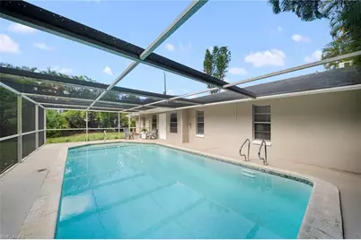 4688 Pembrooke Ln, Bonita Springs, FL 34134 - Photo 24