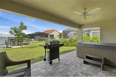 3728 Yucatan Pkwy, Cape Coral, FL 33993 - Photo 12