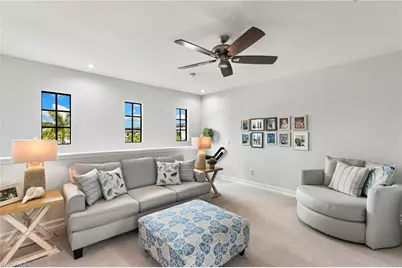7490 Rockefeller Dr, Naples, FL 34119 - Photo 16
