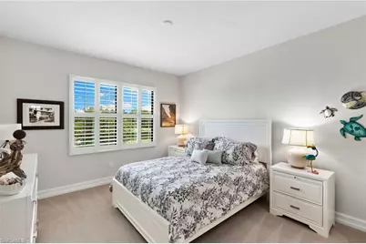 7490 Rockefeller Dr, Naples, FL 34119 - Photo 18