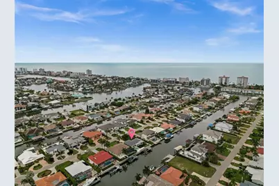 373 Egret Ave, Naples, FL 34108 - Photo 34