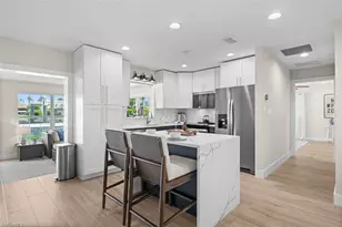 373 Egret Ave, Naples, FL 34108 - Photo 6