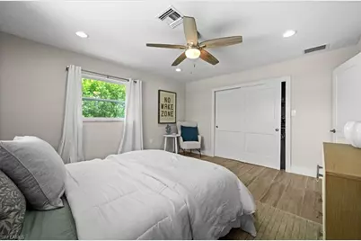 373 Egret Ave, Naples, FL 34108 - Photo 18