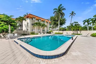 1100 Gulf Shore Blvd N, Naples, FL 34102 - Photo 16