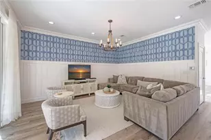 1262 Barrigona Ct, Naples, FL 34119 - Photo 4