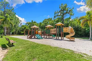 8225 Ibis Club Dr, Naples, FL 34104 - Photo 32