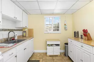 1510 Memoli Ln, Fort Myers, FL 33919 - Photo 6