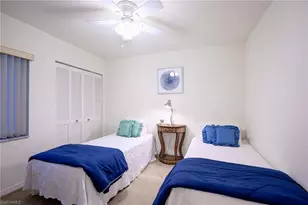 565 Beachwalk Cir, Naples, FL 34108 - Photo 20
