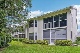 470 Country Hollow Ct, Naples, FL 34104 - Photo 26
