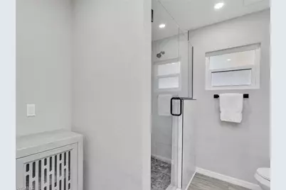 195 Hibiscus Dr, Fort Myers Beach, FL 33931 - Photo 18