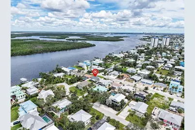 195 Hibiscus Dr, Fort Myers Beach, FL 33931 - Photo 38