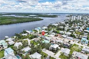 195 Hibiscus Dr, Fort Myers Beach, FL 33931 - Photo 38