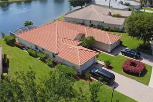 7755 Berkshire Pines Dr, Naples, FL 34104 - Photo 32