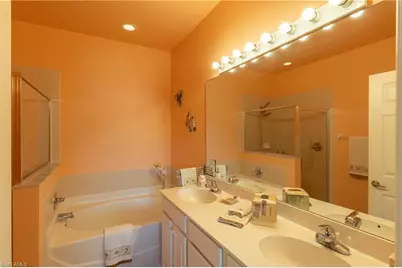 7755 Berkshire Pines Dr, Naples, FL 34104 - Photo 16