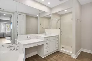 4758 Stratford Ct, Naples, FL 34105 - Photo 22