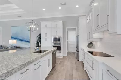 5955 Barthelemy Ave, Naples, FL 34113 - Photo 8