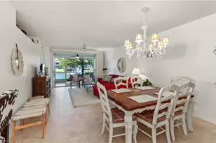 2516 Orchid Bay Dr, Naples, FL 34109 - Photo 8