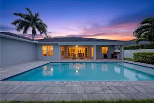 37 Johnnycake Dr, Naples, FL 34110 - Photo 2