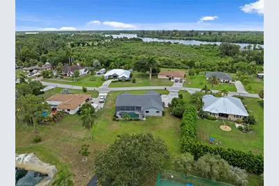 17209 Castleview Dr, North Fort Myers, FL 33917 - Photo 44
