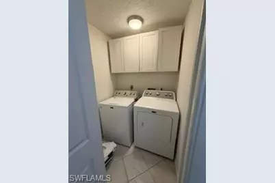 209 SW 42nd St, Cape Coral, FL 33914 - Photo 12