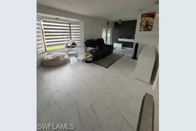 209 SW 42nd St, Cape Coral, FL 33914 - Photo 2
