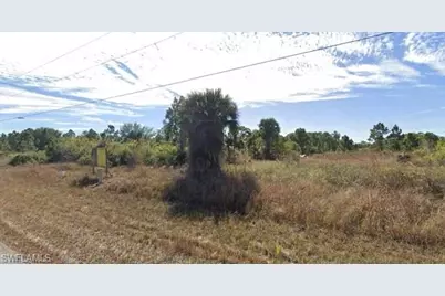 1008 Kanuga St E, Lehigh Acres, FL 33974 - Photo 2