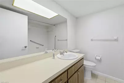 6136 Whiskey Creek Dr #521, Fort Myers, FL 33919 - Photo 8
