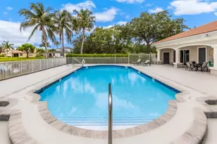 9936 Springlake Cir, Estero, FL 33928 - Photo 10