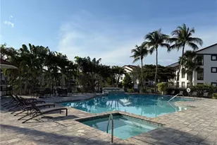 7945 Preserve Cir, Naples, FL 34119 - Photo 4