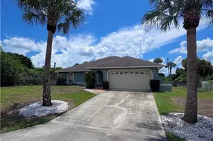420 Glendale Ave, Lehigh Acres, FL 33936 - Photo 22