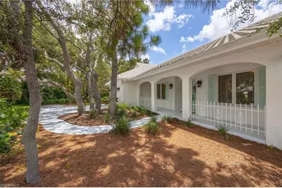 816 Turkey Oak Ln, Naples, FL 34108 - Photo 2