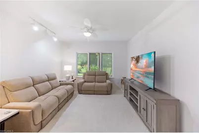 816 Turkey Oak Ln, Naples, FL 34108 - Photo 20