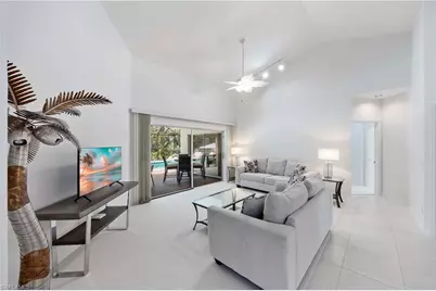 816 Turkey Oak Ln, Naples, FL 34108 - Photo 6